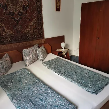 Villa-negra Retro Panzio Balatonföldvár