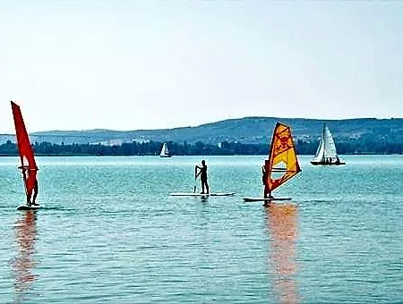 Nocleg ze śniadaniem Villa-negra Retro Panzio Balatonföldvár