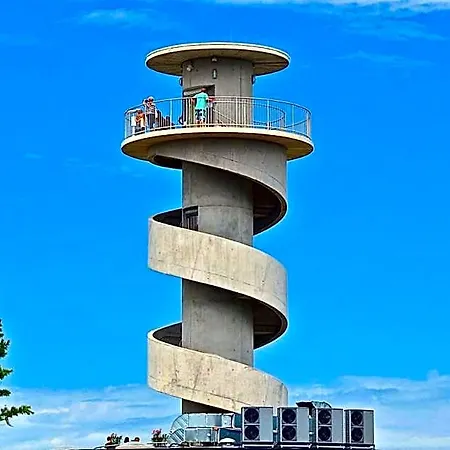 Villa-negra Retro Panzio Nocleg ze śniadaniem Balatonföldvár