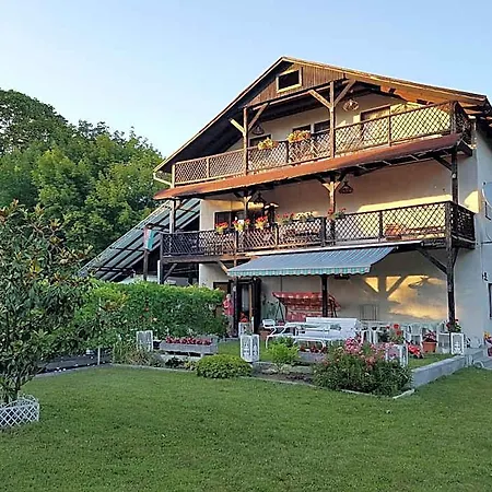 Villa-negra Retro Panzio Nocleg ze śniadaniem